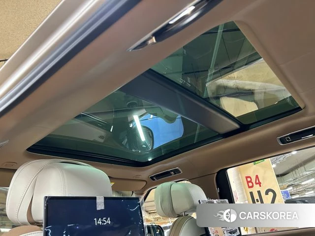 Land Rover Range Rover 5th Generation 2023 Песочный из Кореи, фото 5