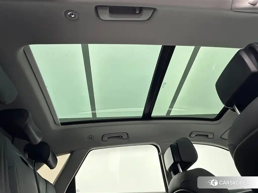Audi Q5L 2022 Silver/gray из Китая, фото 5