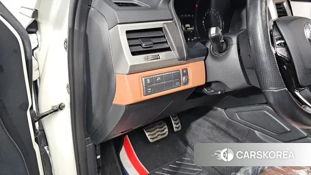 Ssangyong Rexton Sports 2018 Белый из Кореи, фото 5