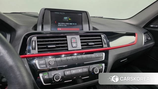 BMW 1 Series (F20) 2019 Белый из Кореи, фото 5