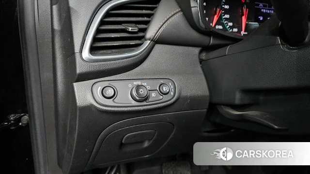 Chevrolet (GM Daewoo) The New Trax 2019 Черный из Кореи, фото 5