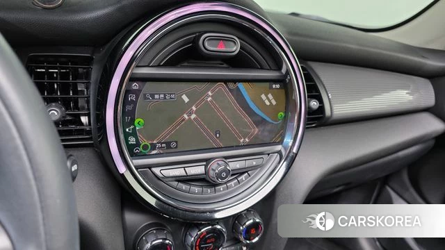 Mini Cooper 2021 Жемчужный цвет из Кореи, фото 5
