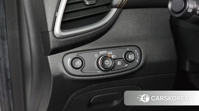 Chevrolet (GM Daewoo) The New Trax 2019 Белый из Кореи, фото 5