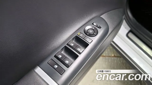 Hyundai Grandeur Hybrid (GN7) 2023 Белый из Кореи, фото 5