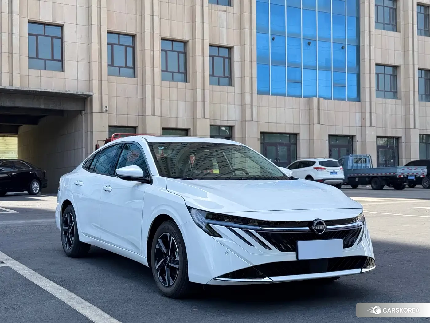 Nissan Sylphy 2026 Белый из Китая, фото 5