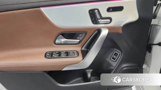 Mercedes-Benz CLA-Class C118 2023 Белый из Кореи, фото 5