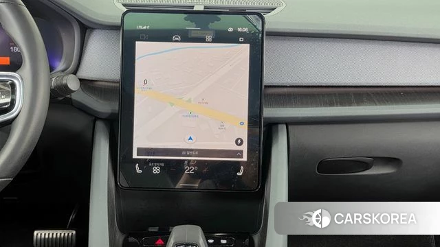 Polestar Polestar 2 2022 Светло-серебряный цвет из Кореи, фото 5