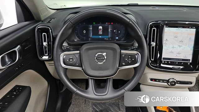 Volvo XC40 2022 Белый из Кореи, фото 5