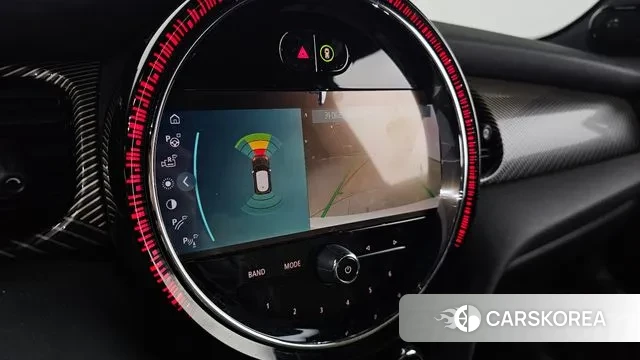 Mini Cooper Electric 2023 Белый из Кореи, фото 5