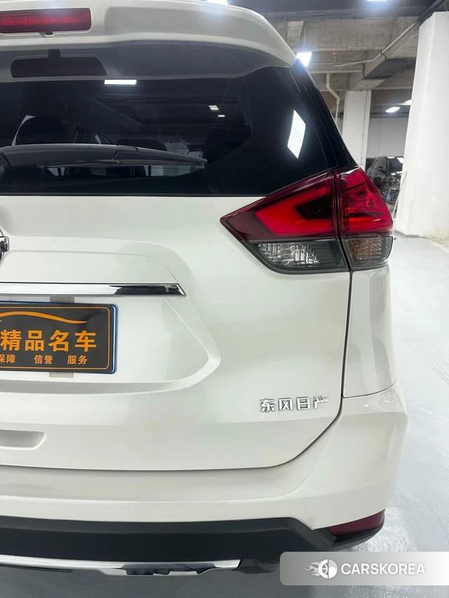 Nissan Qijun 2021 Белый из Китая, фото 5