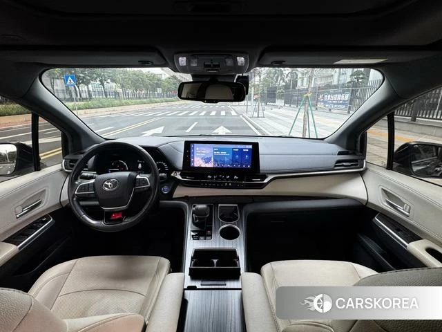Toyota Saina 2022 Черный из Китая, фото 5