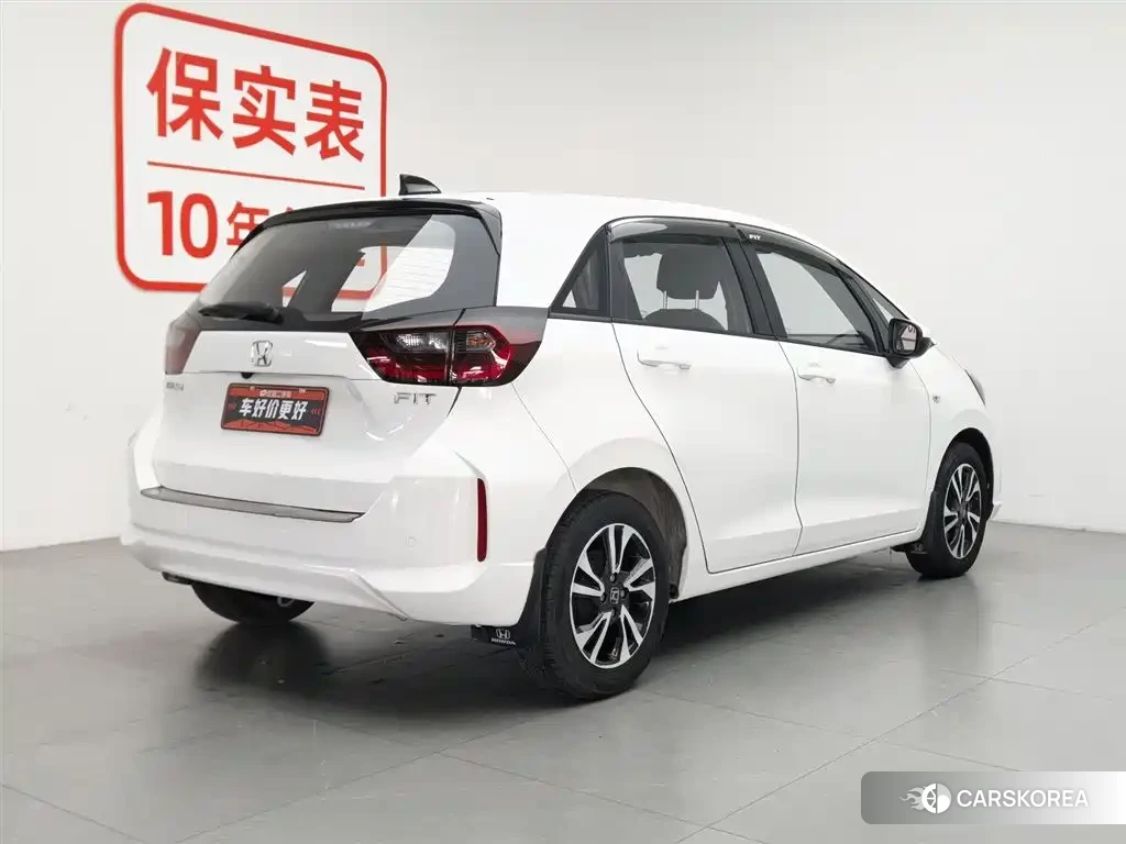 Honda Fit 2022 Белый из Китая, фото 5