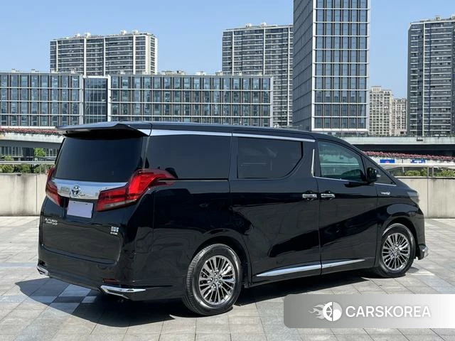Toyota Elfa 2022 Черный из Китая, фото 5