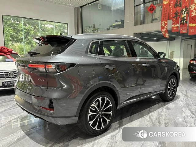 Changan Qiyuan Q05 classic 2026 Темно-серый из Китая, фото 5