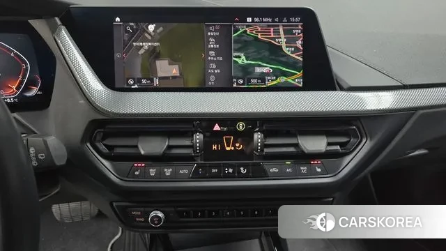 BMW 1 Series (F40) 2021 Белый из Кореи, фото 5