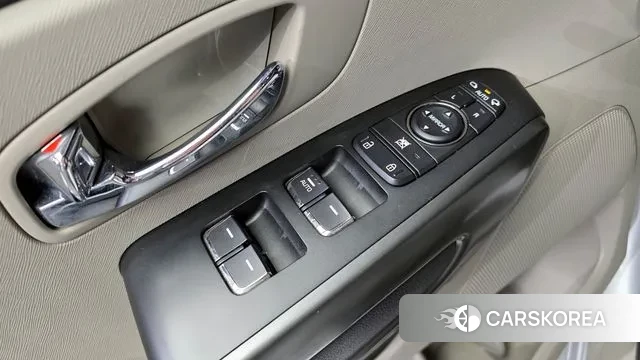 Kia The New Carnival 2019 Серебряный из Кореи, фото 5