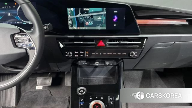 Kia Di All New Niro EV 2024 Белый из Кореи, фото 5