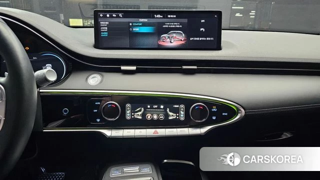 Genesis GV70 2021 Черный из Кореи, фото 5