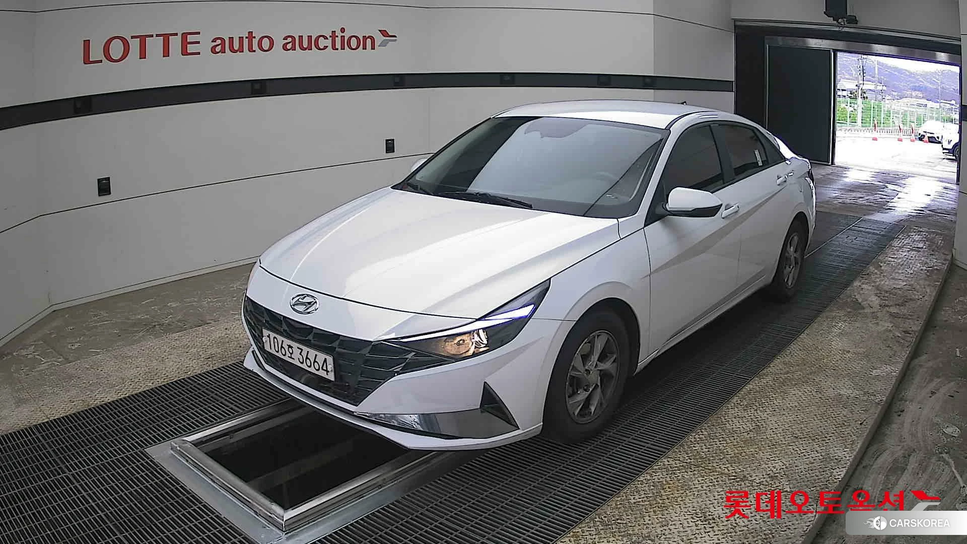 Hyundai Avante 2022 Белый из Кореи, фото 5