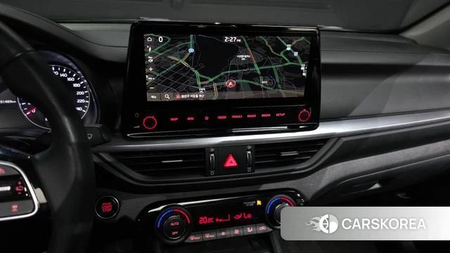 Kia The New K3 2nd generation 2021 Белый из Кореи, фото 5