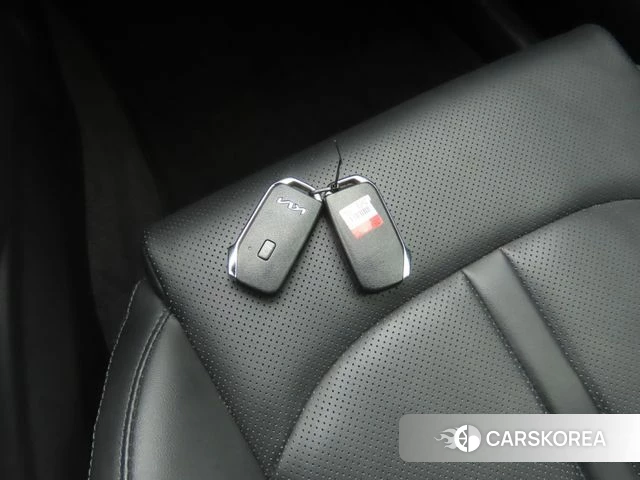 Kia K5 3rd generation 2022 Белый из Кореи, фото 5