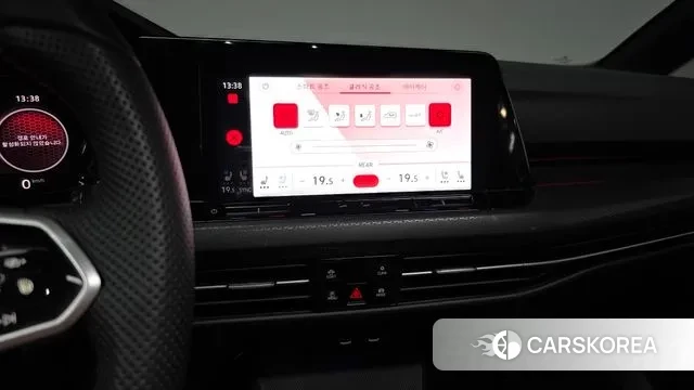 Volkswagen Golf 8th Generation 2023 Серый из Кореи, фото 5