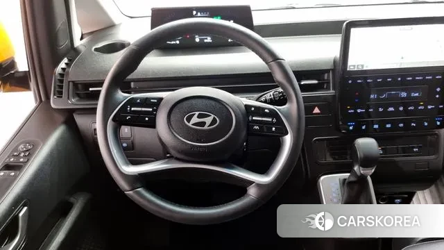 Hyundai Staria 2024 Желтый из Кореи, фото 5