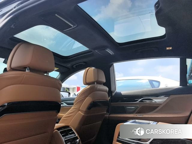 BMW 7 series 2020 Темно-серый из Китая, фото 5