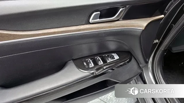 Kia K5 3rd generation 2023 Серый из Кореи, фото 5