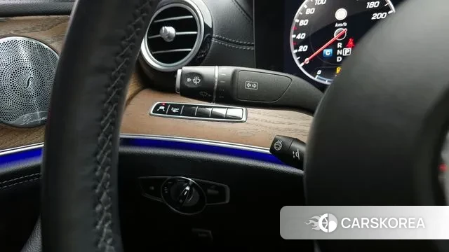 Mercedes-Benz E-Class W213 2019 Белый из Кореи, фото 5