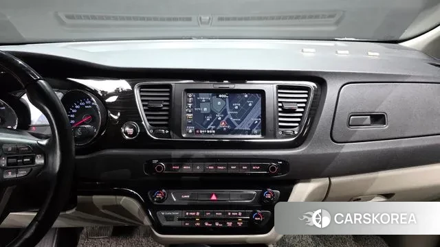 Kia The New Carnival 2018 Белый из Кореи, фото 5