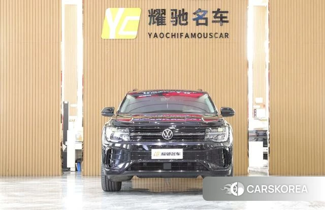 Volkswagen Tourang 2024 Черный из Китая, фото 5