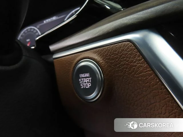 Kia Mohave Master 2022 Черный из Кореи, фото 5