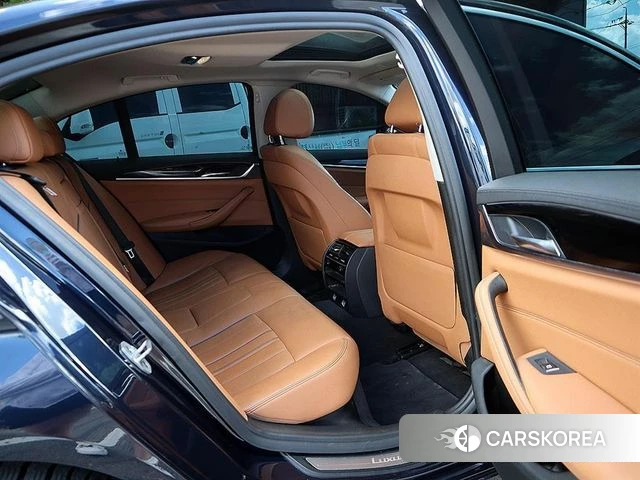 BMW 5 Series (G30) 2018 Черный из Кореи, фото 5