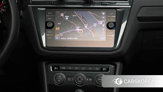 Volkswagen Tiguan second Generation 2020 Черный из Кореи, фото 5