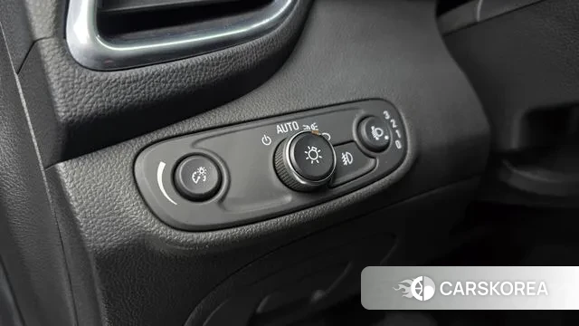 Chevrolet (GM Daewoo) The New Trax 2019 Серый из Кореи, фото 5