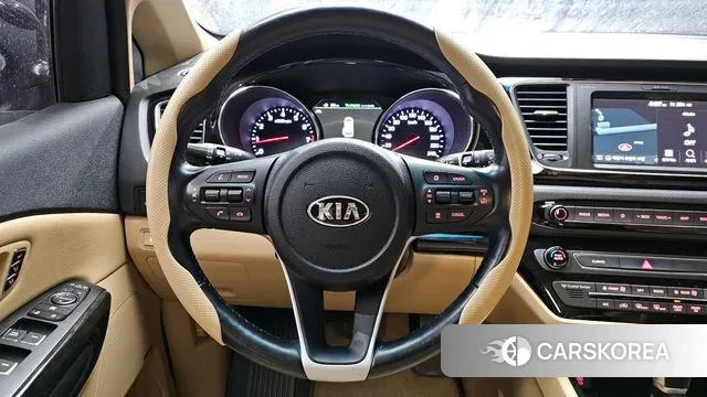 Kia The New Carnival 2019 Черный из Кореи, фото 5