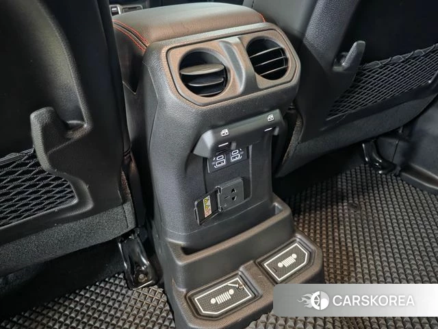 Jeep Wrangler (JL) 2024 Черный из Кореи, фото 5
