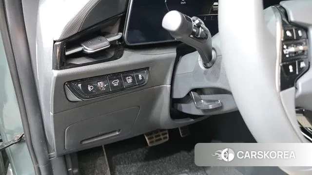 Kia Di Ol Nu Niro 2022 Темно-зеленый из Кореи, фото 5