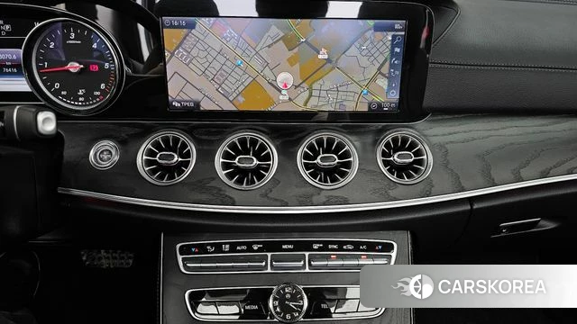 Mercedes-Benz E-Class W213 2019 Белый из Кореи, фото 5