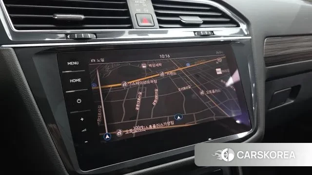 Volkswagen Tiguan Allspace 2023 Белый из Кореи, фото 5