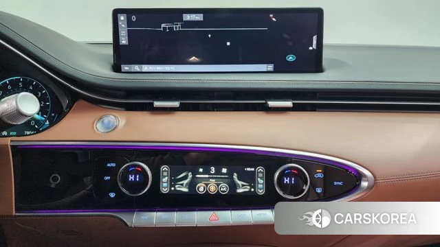 Genesis GV70 2022 Белый из Кореи, фото 5