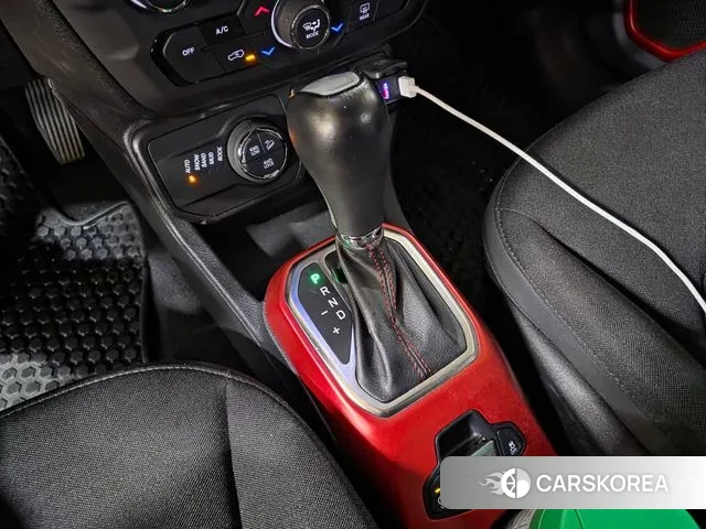 Jeep Renegade 2018 Синий нефрит из Кореи, фото 5