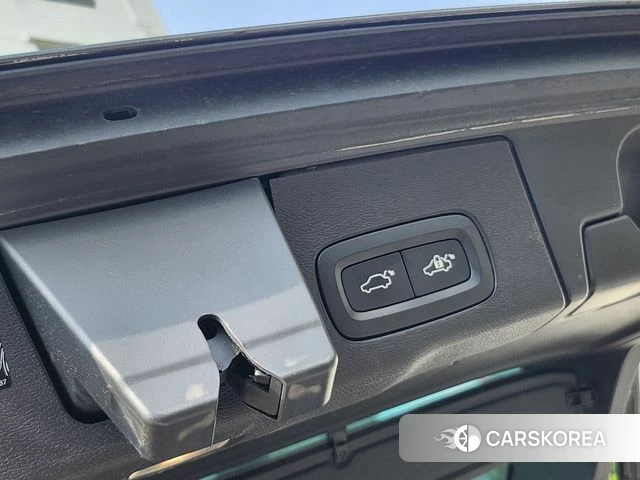 Volvo XC60 second Generation 2020 Серый из Кореи, фото 5