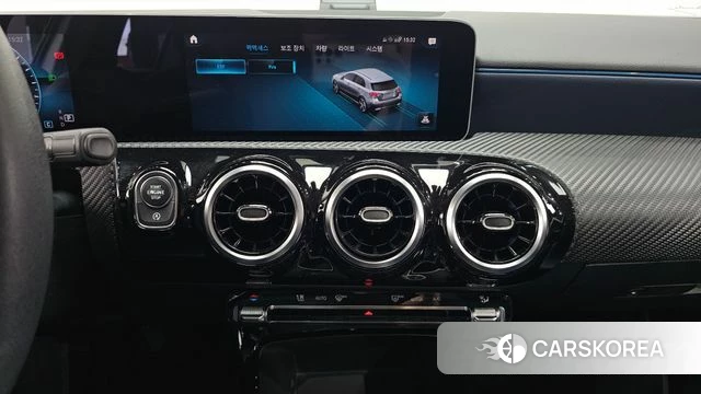 Mercedes-Benz A-Class W177 2019 Белый из Кореи, фото 5