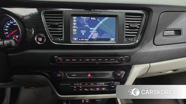 Kia The New Carnival 2019 Белый из Кореи, фото 5