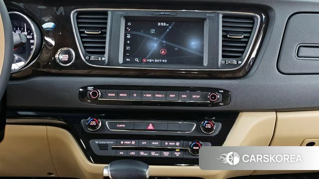 Kia The New Carnival 2019 Белый из Кореи, фото 5