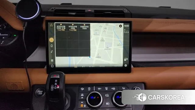 Land Rover Defender (L663) 2023 Черный из Кореи, фото 5