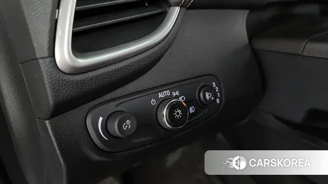 Chevrolet (GM Daewoo) The New Trax 2020 Белый из Кореи, фото 5