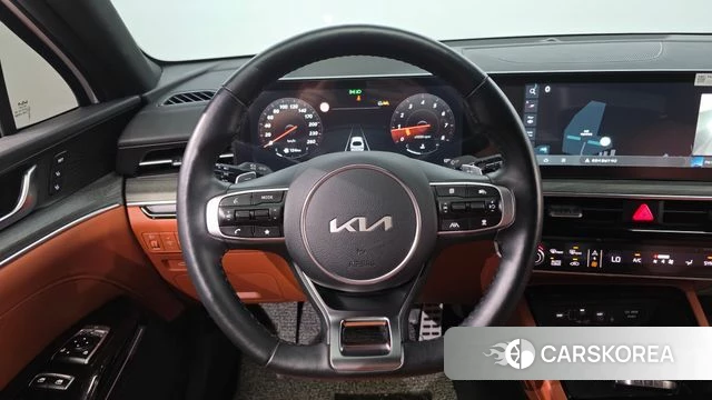 Kia The New K5 3rd generation 2024 Белый из Кореи, фото 5